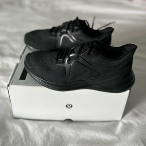 LULULEMON Blissfeel Running Shoe